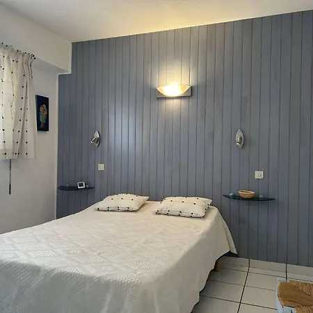 Apartment Appt 2 Pieces 4 Couchages Sur Bn130-b82 *